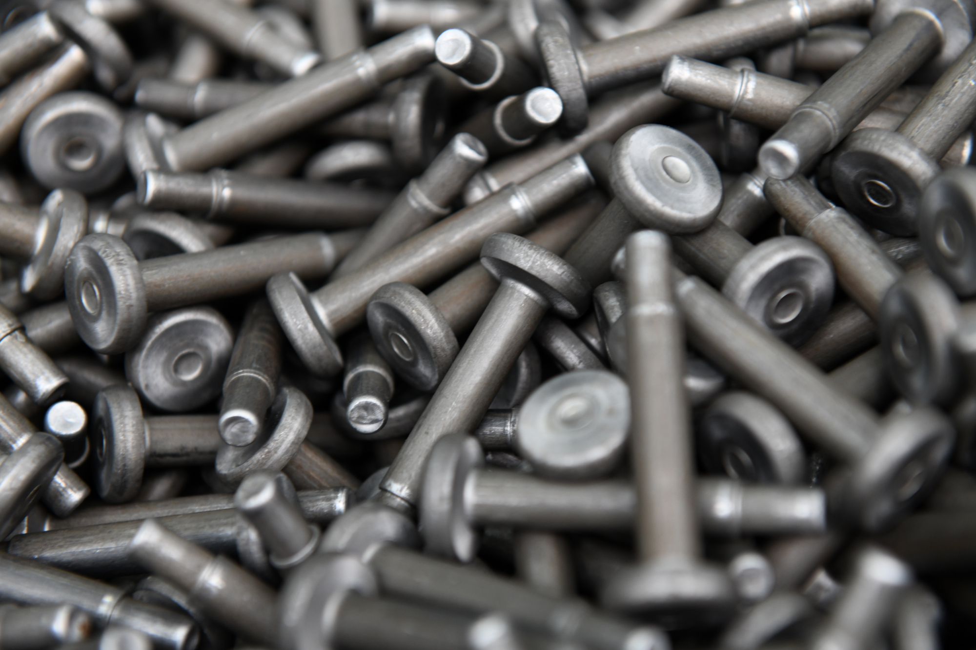 Manufacturer and<br>Supplier of fasteners